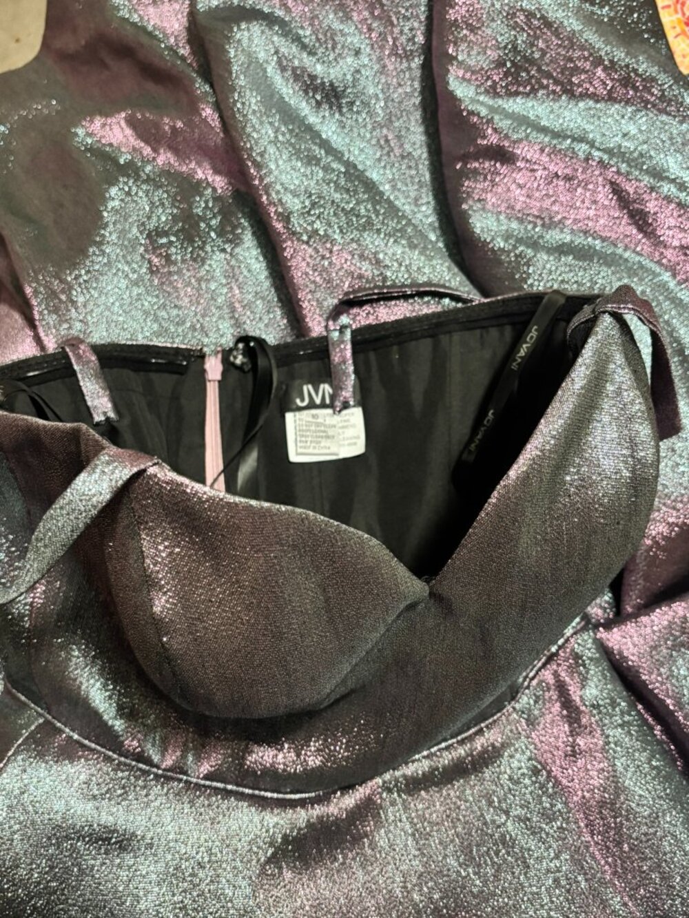 JVN by Jovani Iridescent Metallic A Line Prom Formal Gown Dress Size 10 - Picture 6 of 7